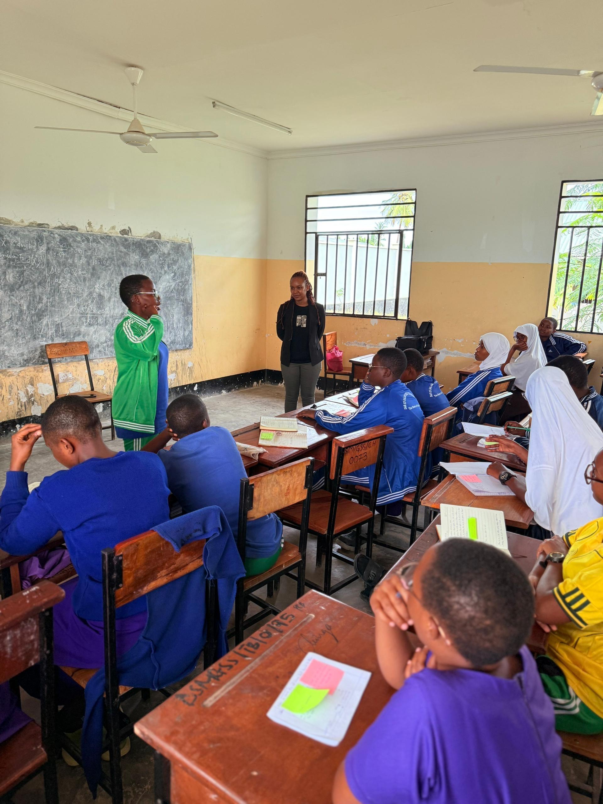 Students participating in Ongoza leadership activities 6